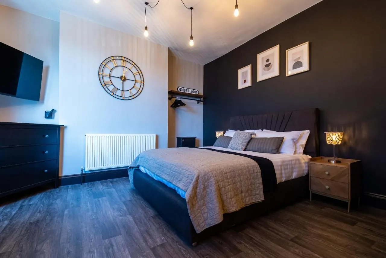Veyron Apartments - Part Of The V Group Blackpool