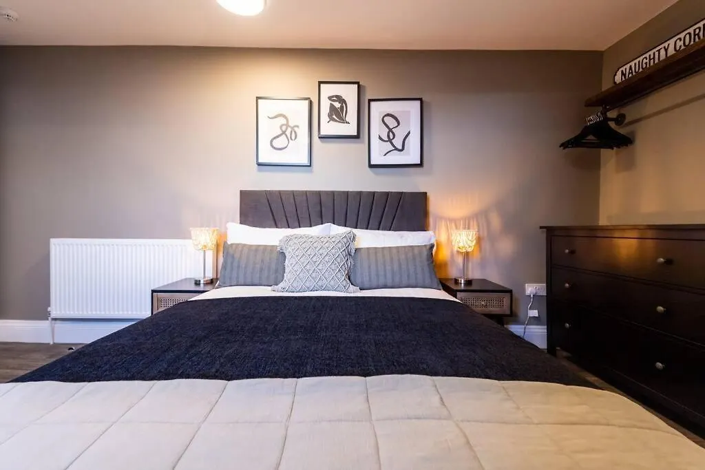 Veyron Apartments - Part Of The V Group Blackpool